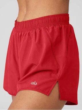 ALO💕Stride Short in Classic Red Size XS
